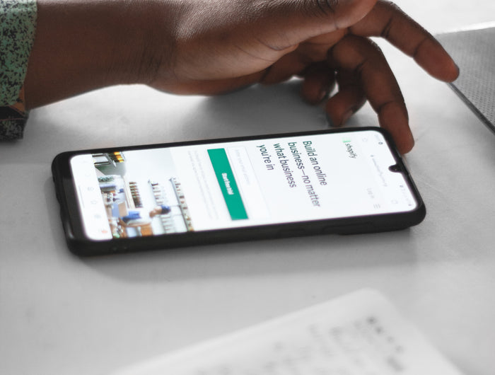 <h2>How can we help you?</h2>